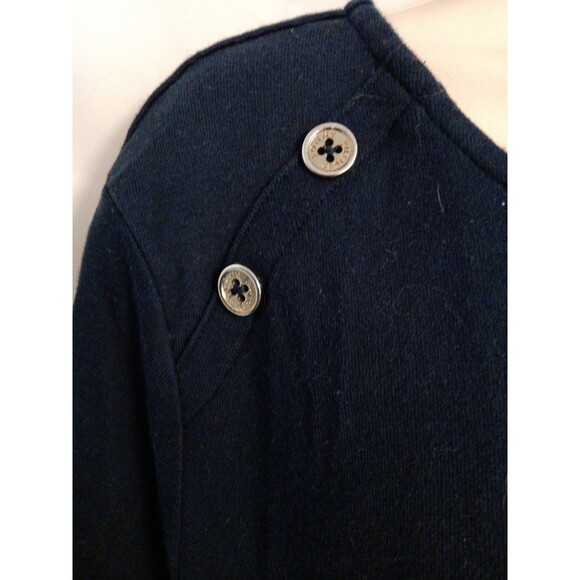 Tommy Hilfiger Sz 2X Blue Knit Cotton Pullover Top Lace Hem Shoulder Buttons - Picture 2 of 4